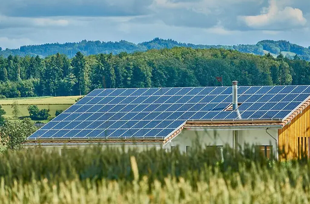 beneficios ambientales de usar energía solar
